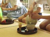 �}05